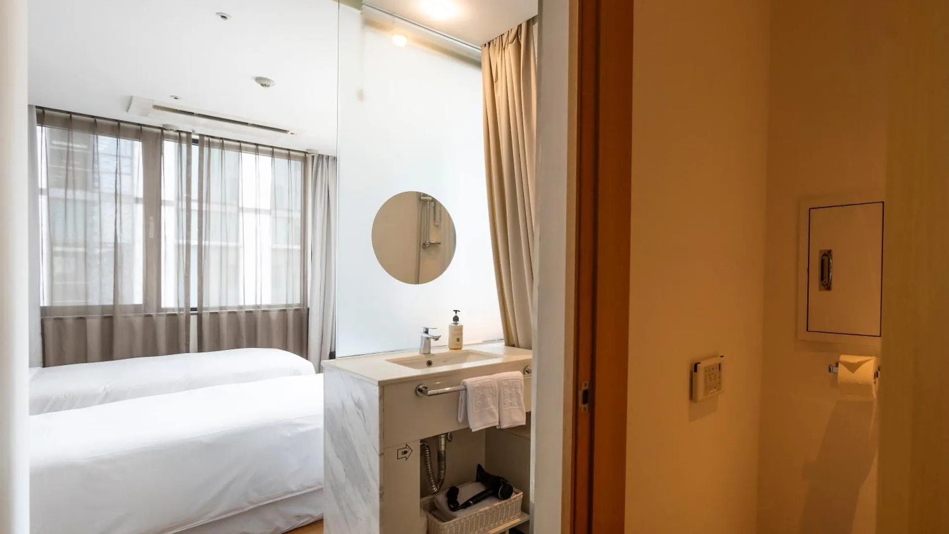 Seoul Hotel Shinshin Myeongdong