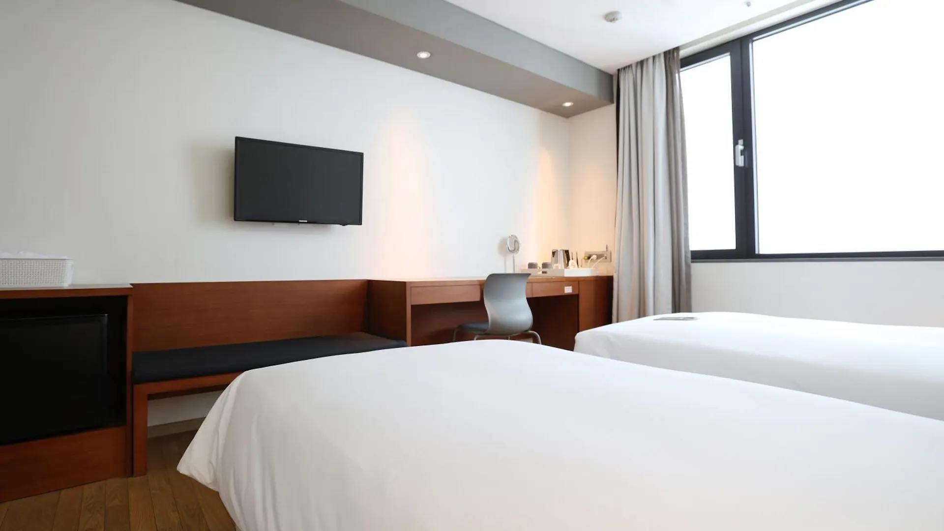 Seoul Hotel Shinshin Myeongdong