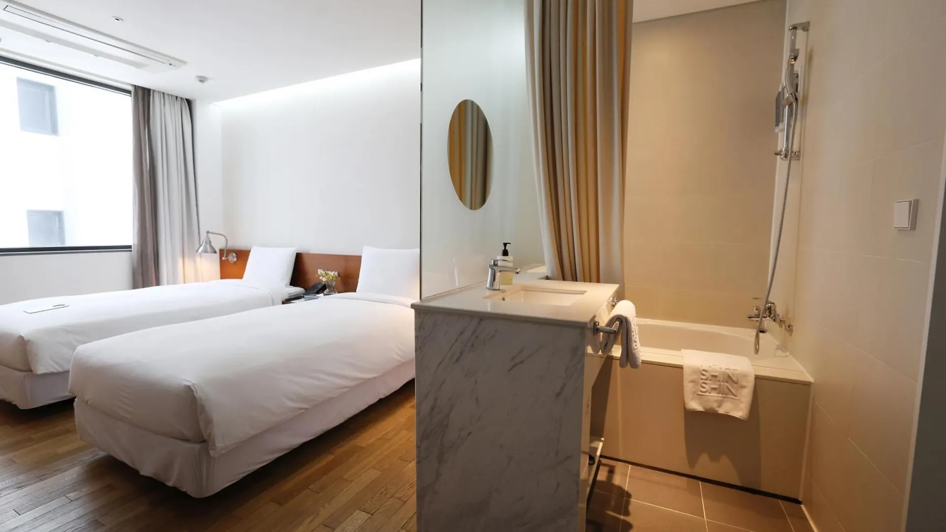 Seoul Hotel Shinshin Myeongdong