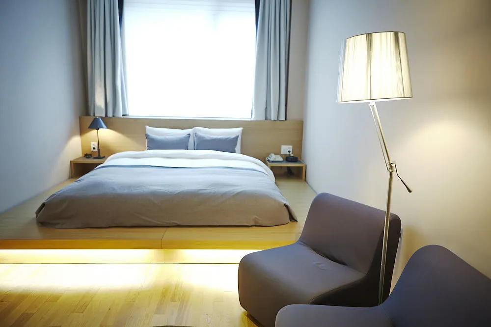 Seoul Hotel Shinshin Myeongdong