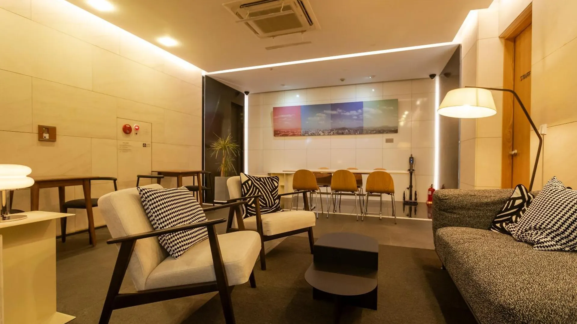 Seoul Hotel Shinshin Myeongdong