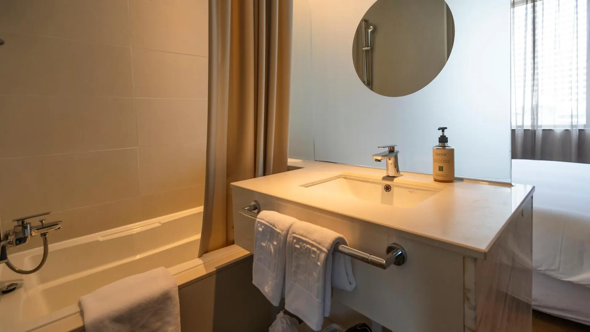 Seoul Hotel Shinshin Myeongdong